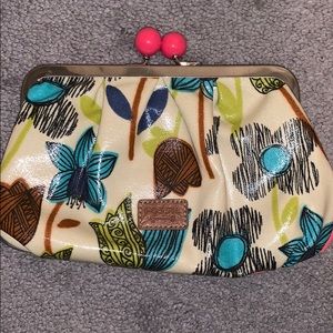 Fossil clutch